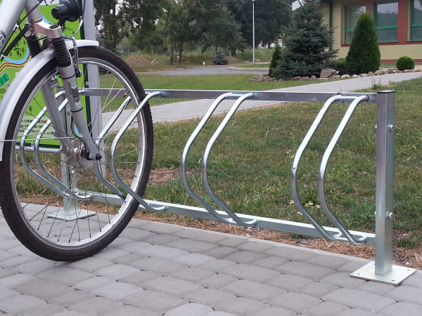 Fahrradständer Reihenparker für 4 Fahrräder Ansicht 3