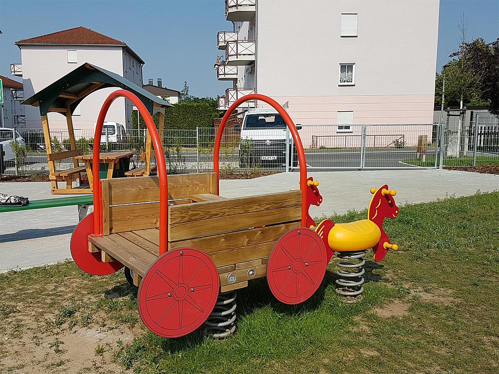 Mehrfachfederwippe Planwagen Ansicht 5
