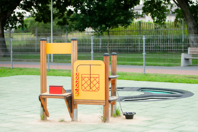 Marktstand II Spielhaus Ansicht 6