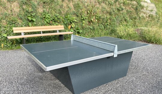 Tischtennis box anthrazit, mit Metallunterbau