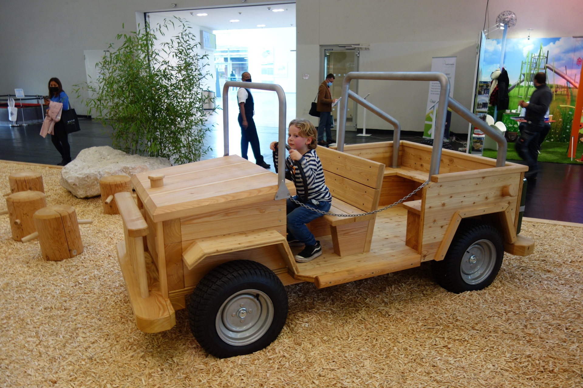 Geländewagen Ansicht 3