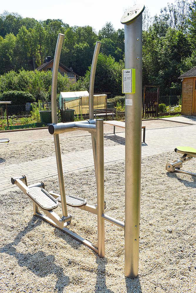 Bewegungs-Station Crosstrainer Ansicht 6
