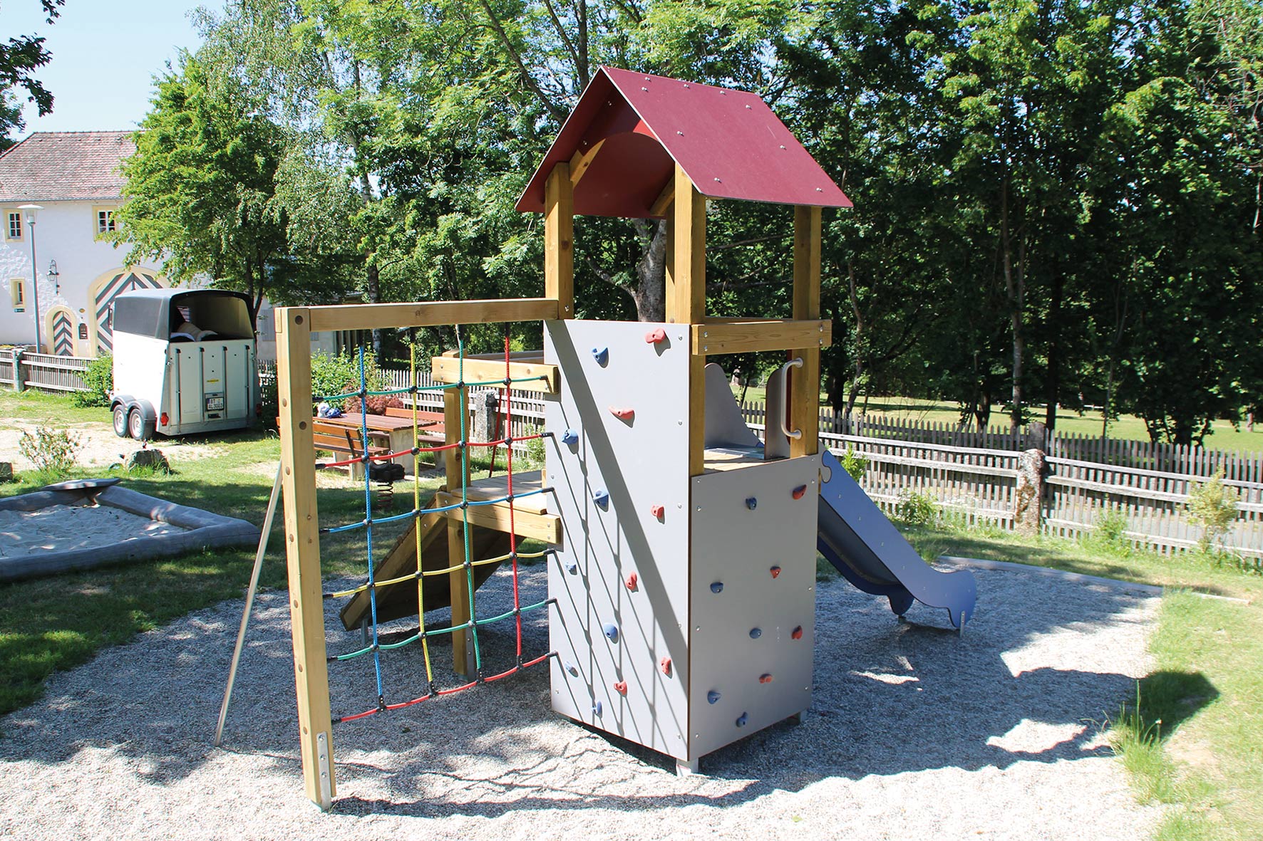 Spielturm Alex 9330 Ansicht 4