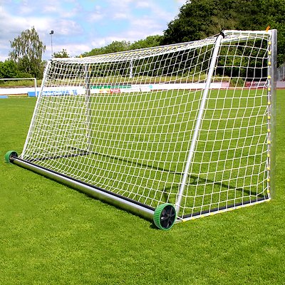 Sport-Thieme Kleinfeld-Fussballtor „Safety“ mit PlayersProtect Ansicht 3