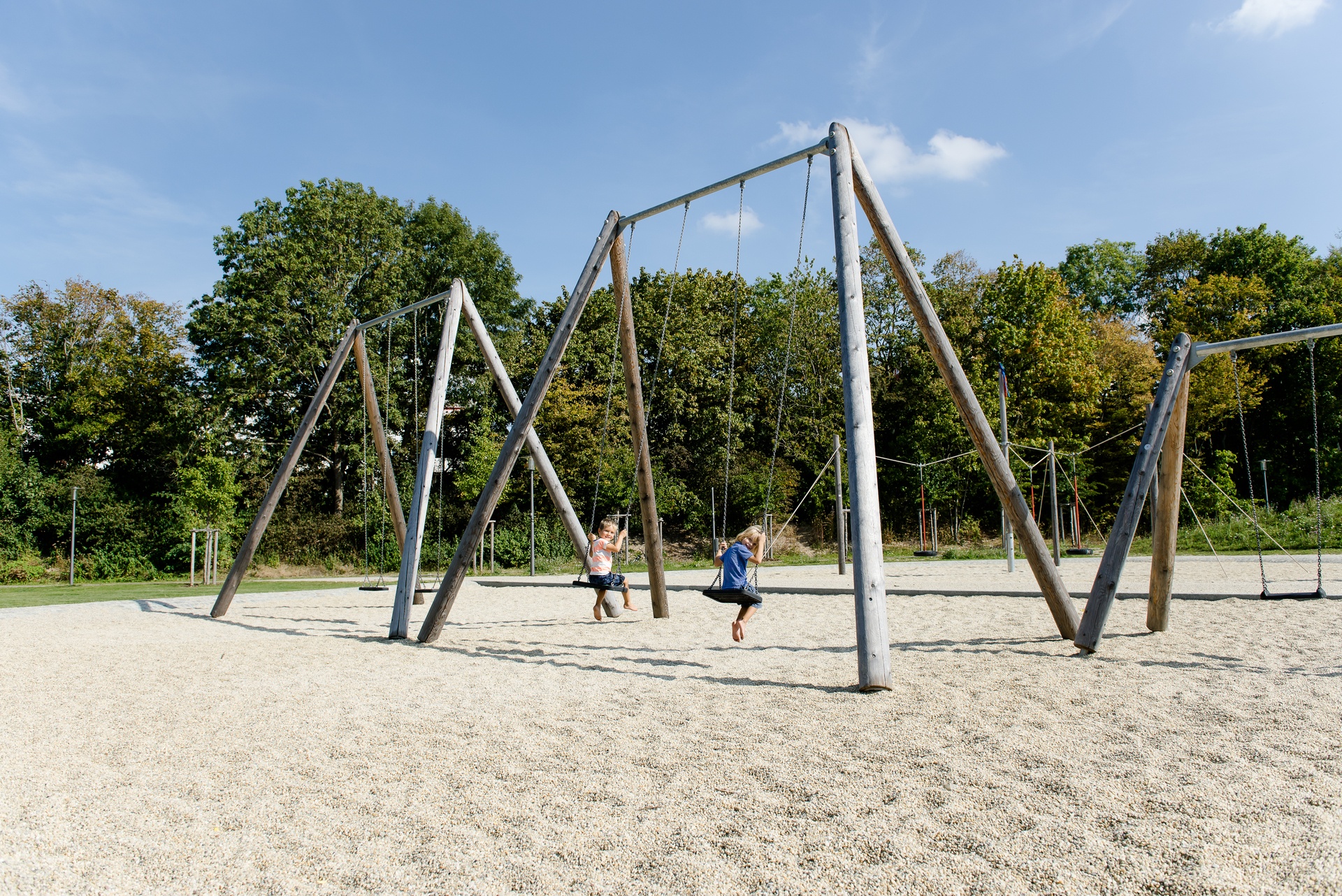 Überhohe Zweifachschaukel spezial Ansicht 6