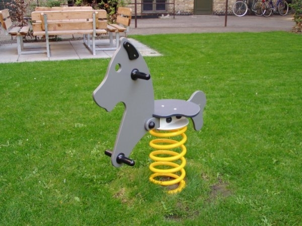 Hund Federwippe Ansicht 3