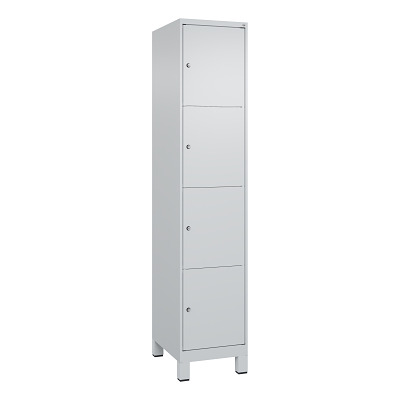 C+P Fächerschrank „Classic Plus“, 4 Fächer übereinander, Abteilbreite 40 cm, mit Füssen