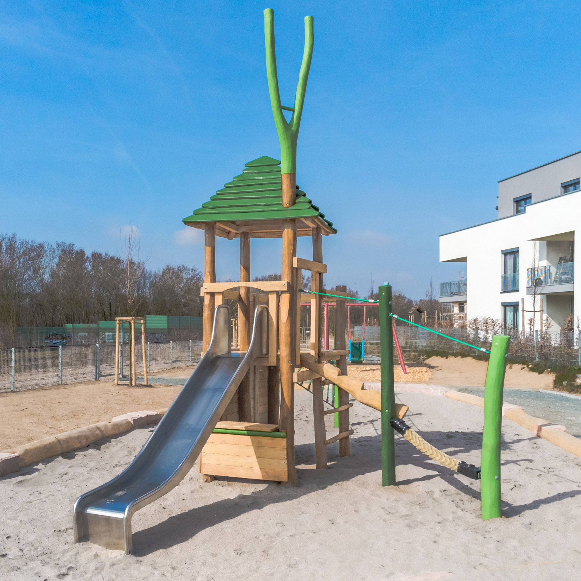 Spielanlage Ermsstraße Ansicht 2