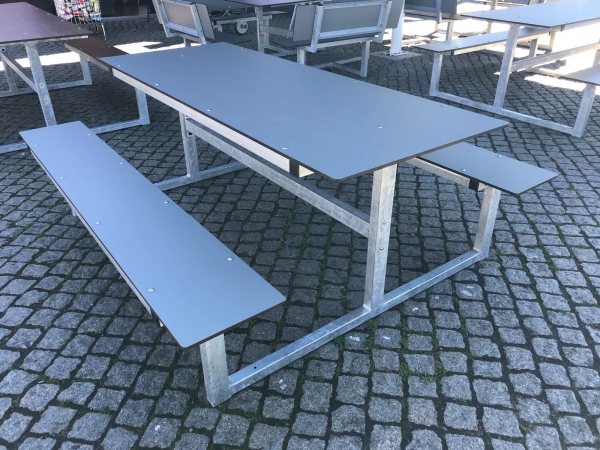 Bank & Tisch HPL Ansicht 4