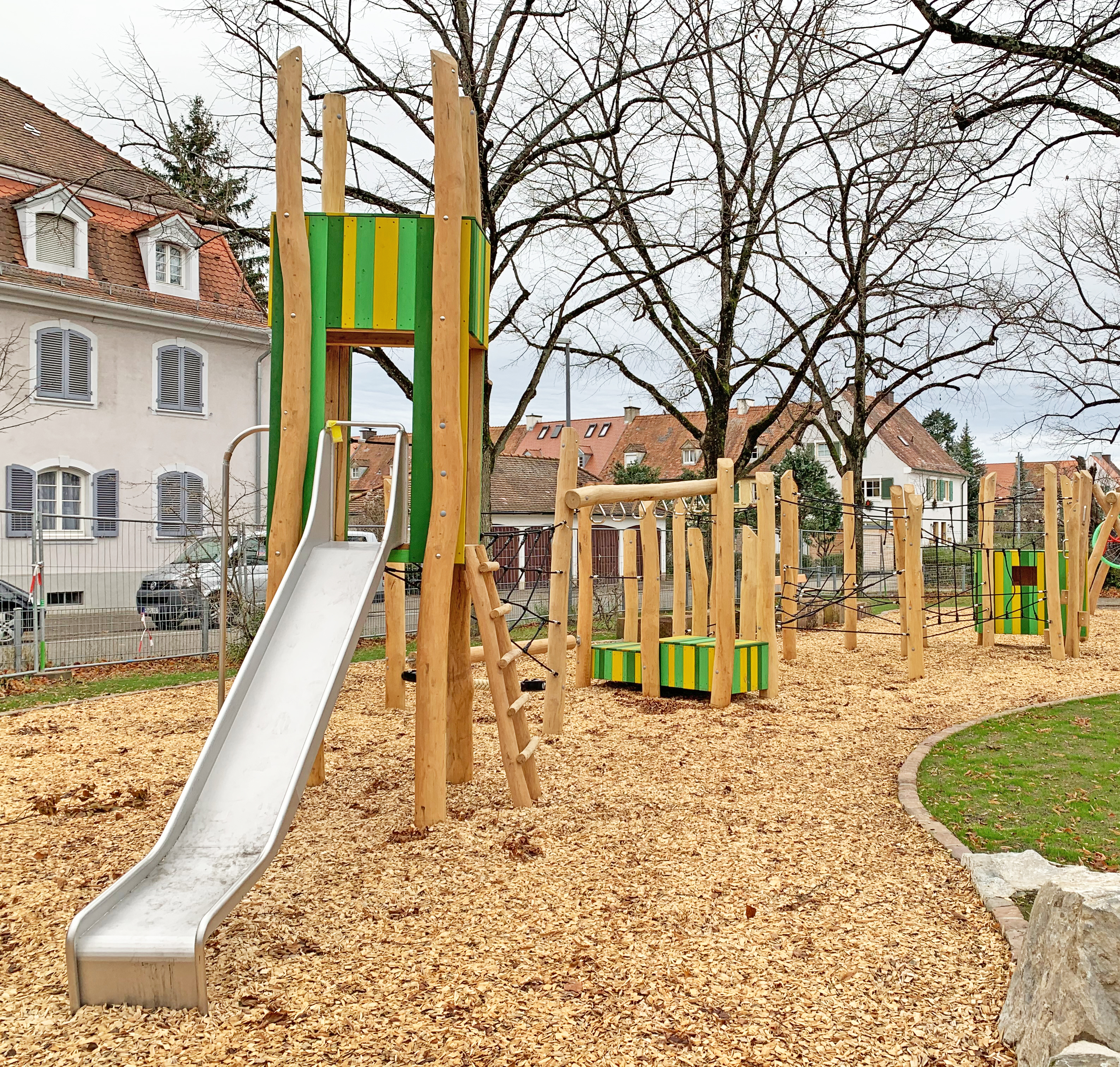 Kletterkombination Englerplatz Ansicht 2