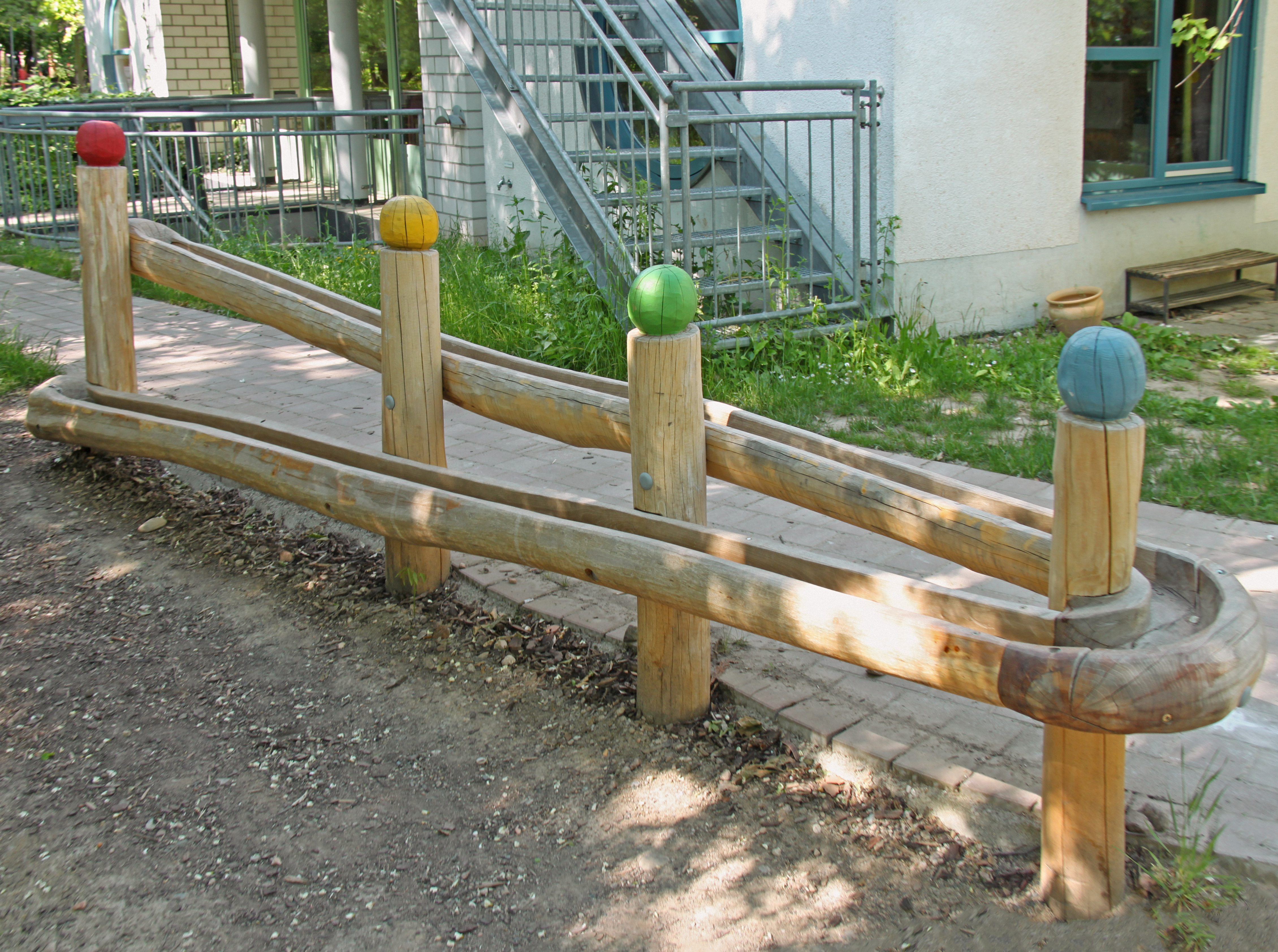 Wasser- und Kugelbahn Ansicht 2