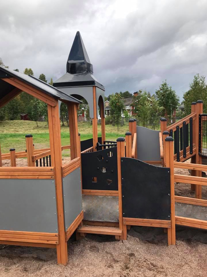 Campanille Barrierefreie Spielplatz Ansicht 5