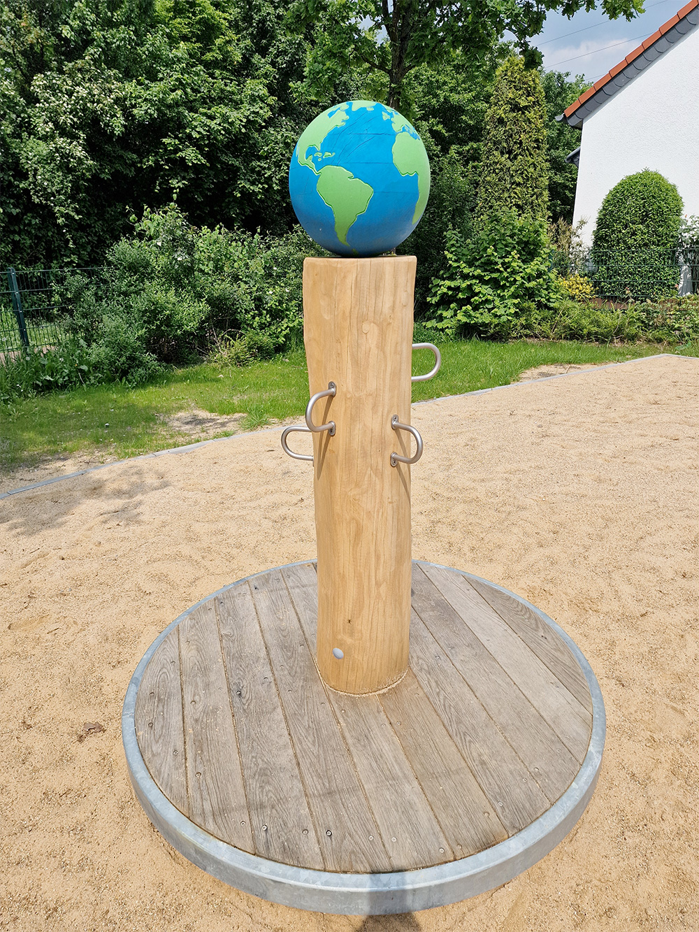 Stehkreisel groß Ø150cm mit Motivkopf Erde - Ansicht 2