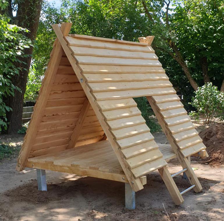 Holz-Zelt
