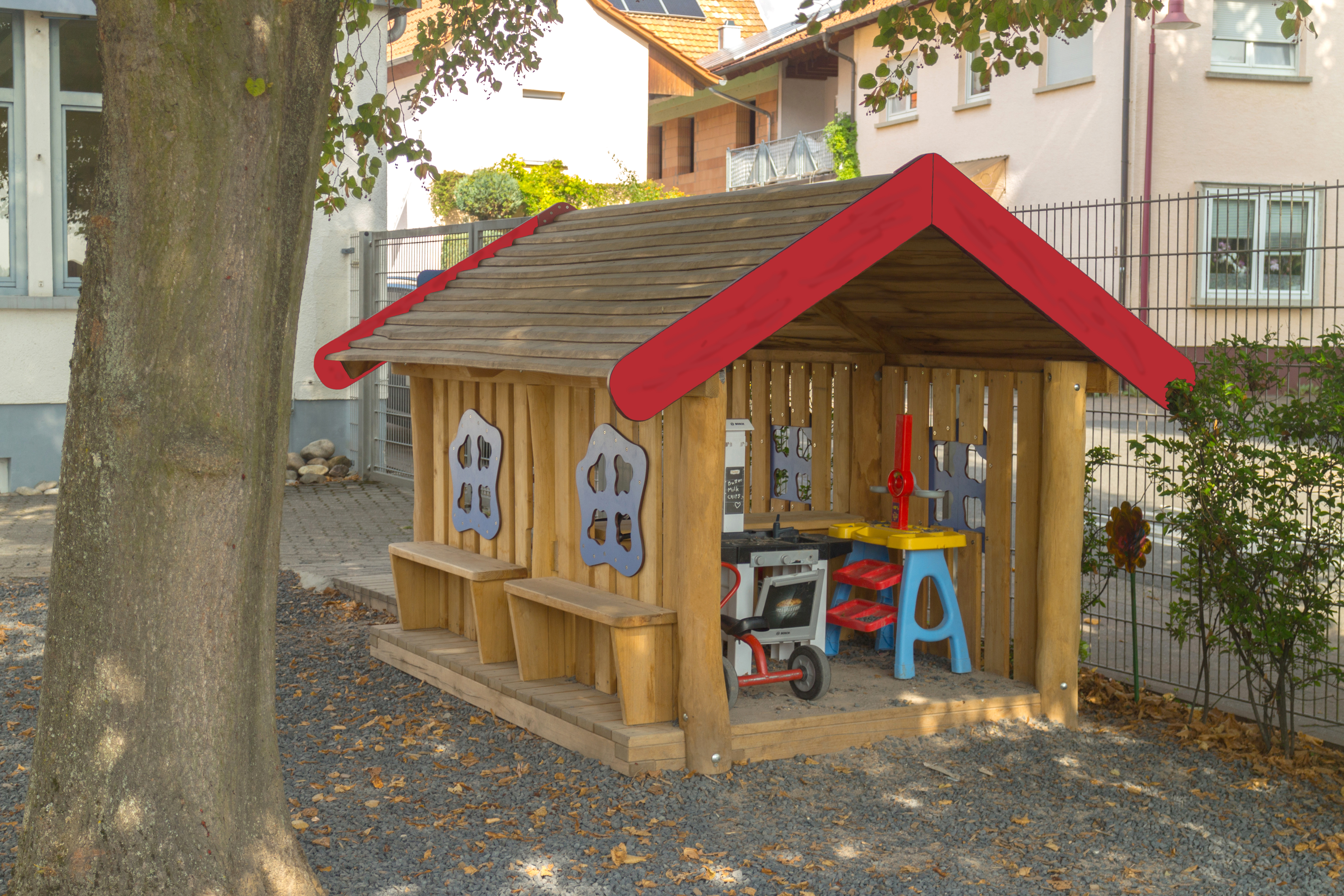 Spielhaus Garage Ansicht 5