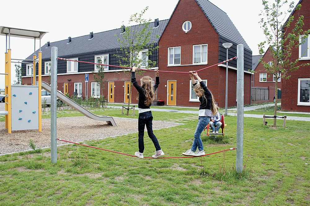 Balanceseil Walzer mit Metallpfosten Ansicht 6