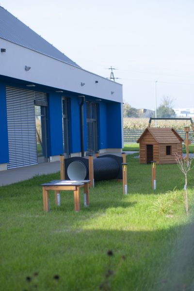 Sand & Wassertisch Natur Ansicht 3