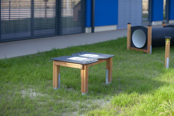 Sand & Wassertisch Natur Ansicht 4