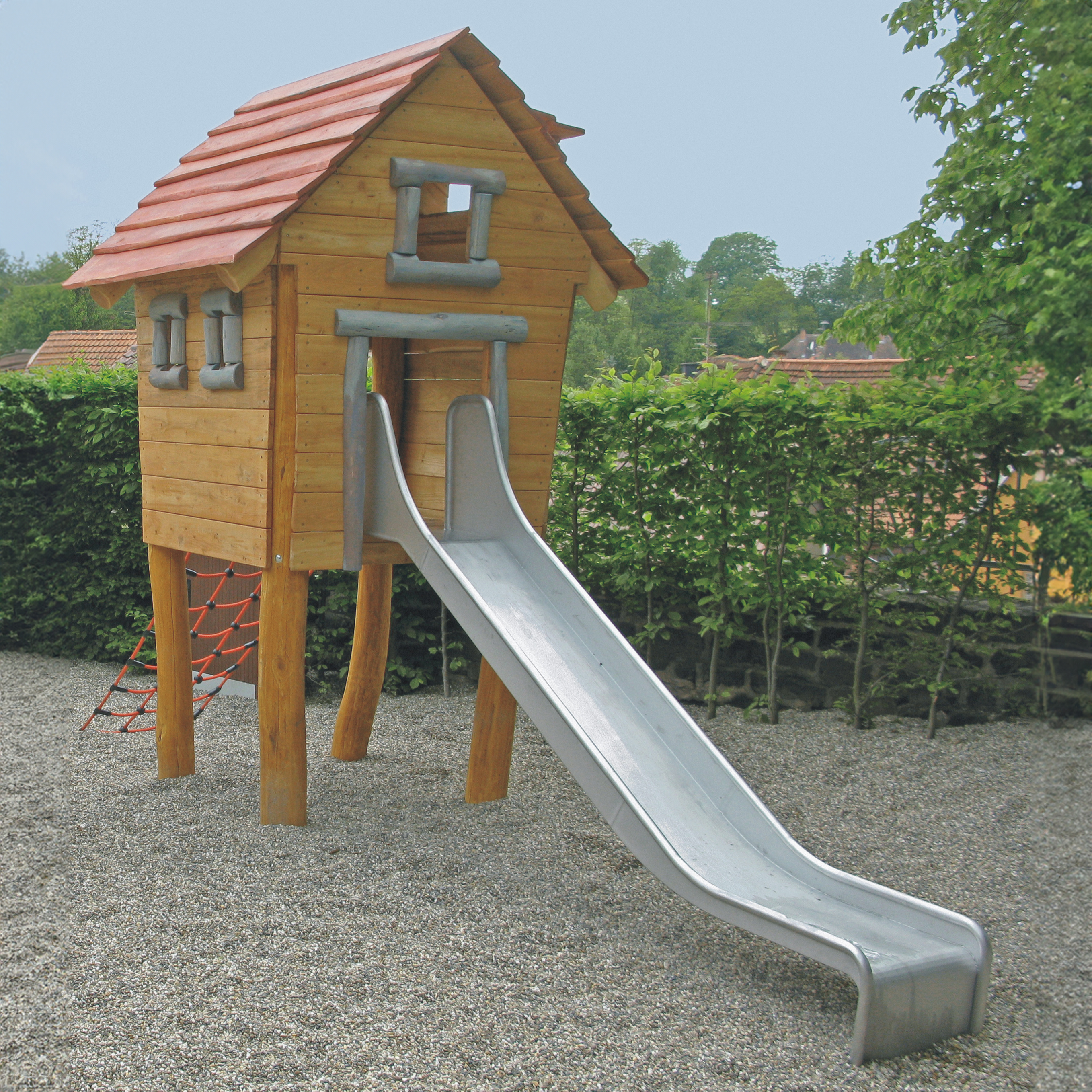 Spielturm Klosterhof Ansicht 2