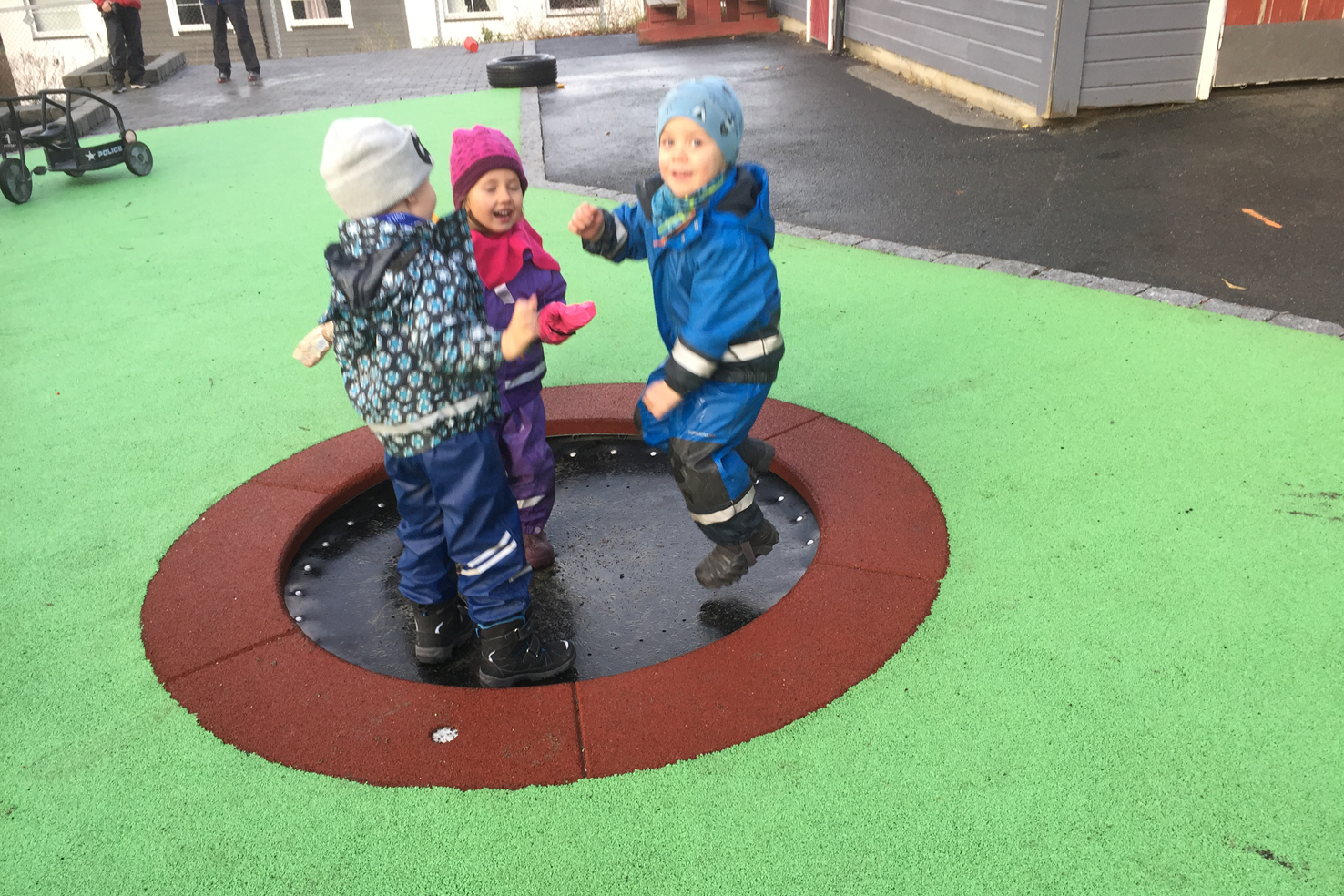 Trampolin Circus Ansicht 3