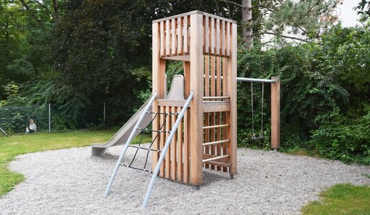 bimbox Kletterturm 2 mit 1er Schaukel