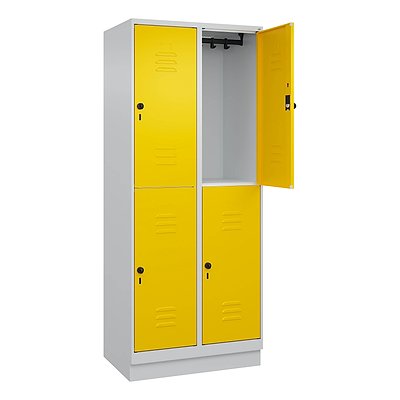 C+P Doppel-Garderobenschrank „Classic Plus“, Abteilbreite 40 cm, mit Sockel Ansicht 2