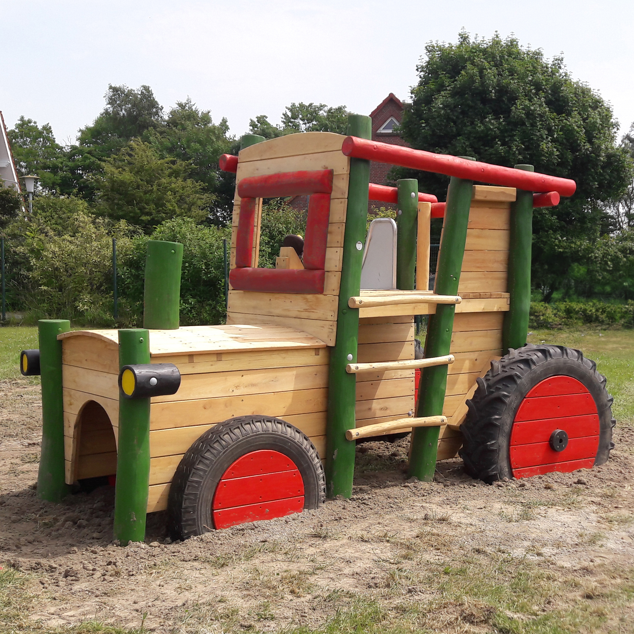 Spieltraktor Bingen Ansicht 4