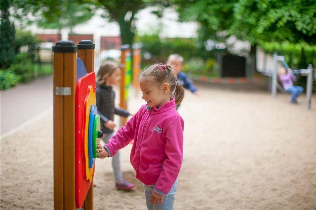Uhr Spieltafel Ansicht 4