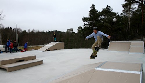Bank Ansicht 4