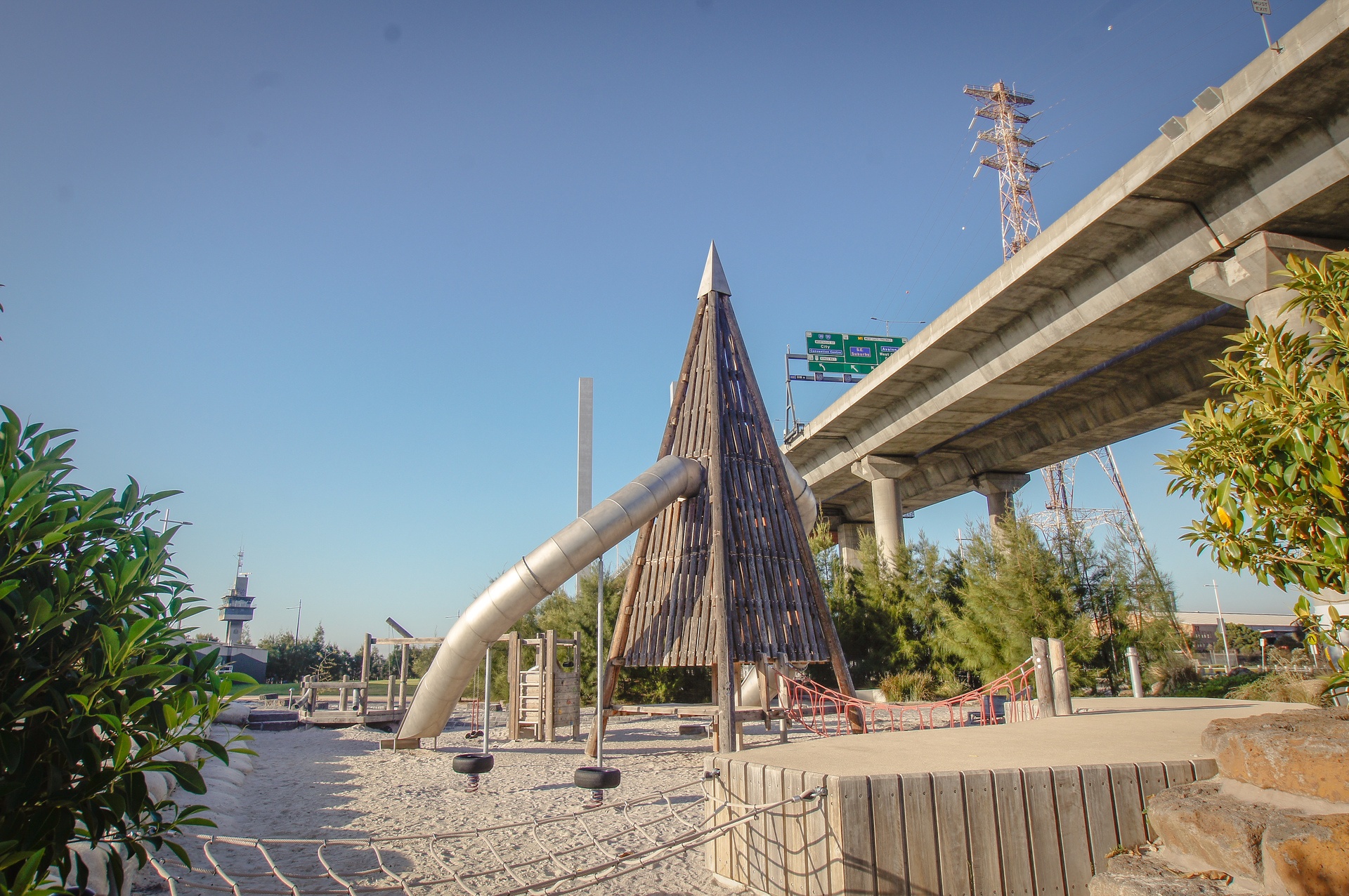 Mittelgroßer Pyramidenturm Ansicht 5