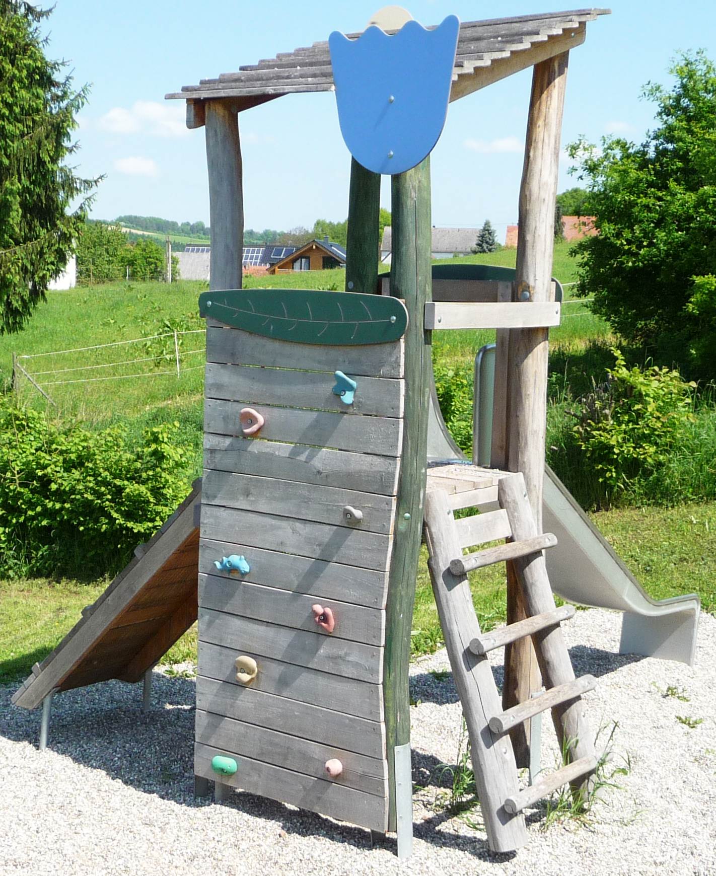 Spielturm Flower-Tower Ansicht 4