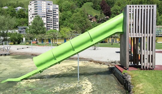 bimbox Wurmturm S1 mit GFK Rutsche