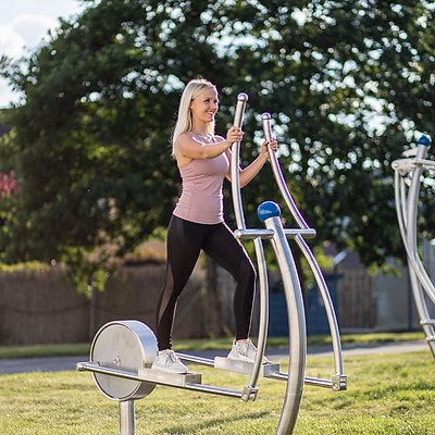Art Outside Outdoor-Fitnessgerät „Ganzkörpertrainer“ Ansicht 3