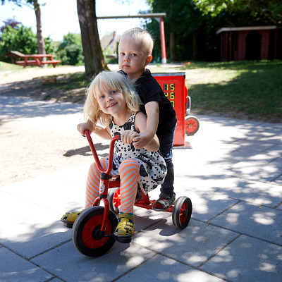 Winther Mini Viking Dreirad mit Steg Ansicht 2