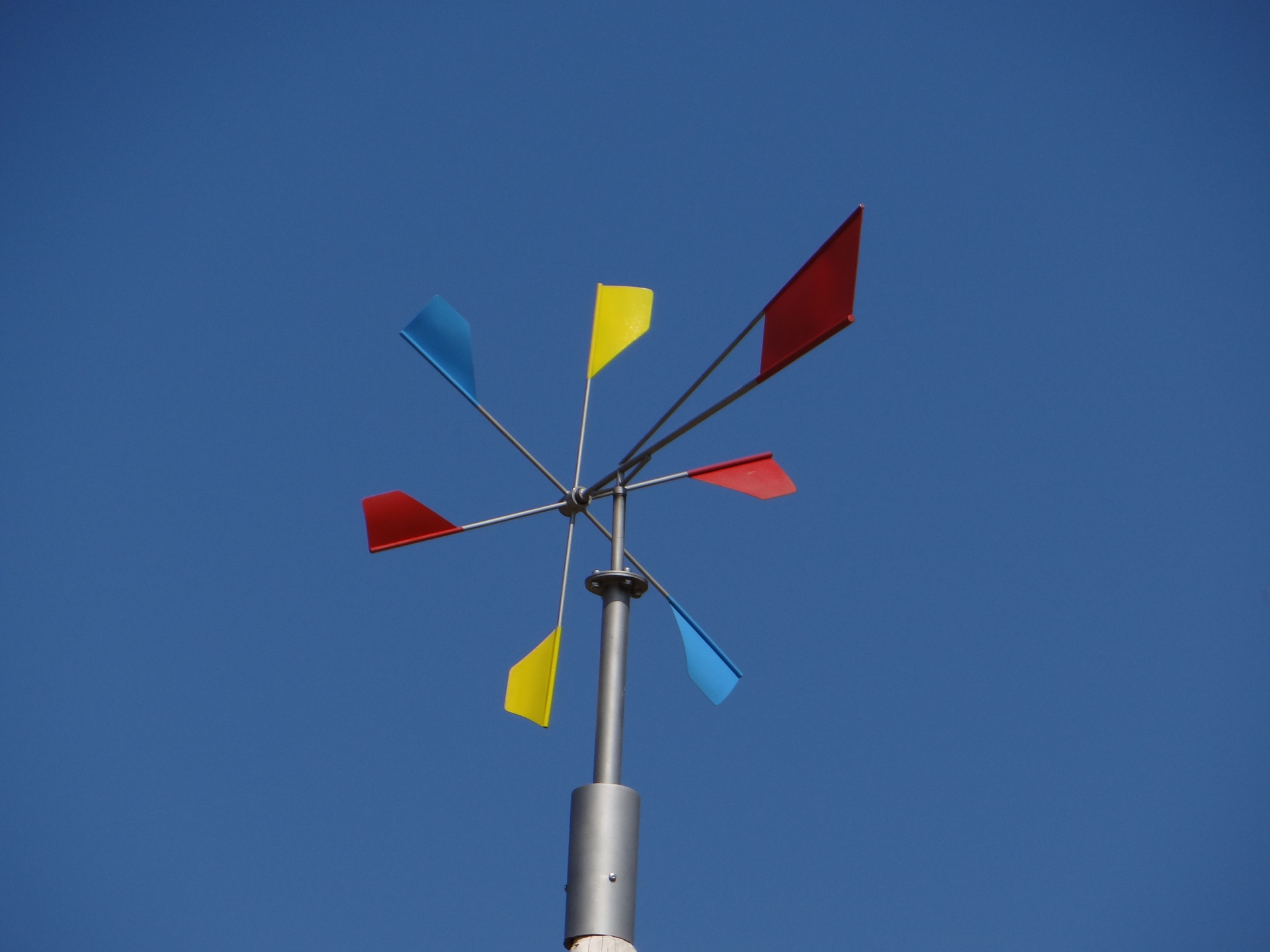 Leichtes Windrad aus V2A Ansicht 3