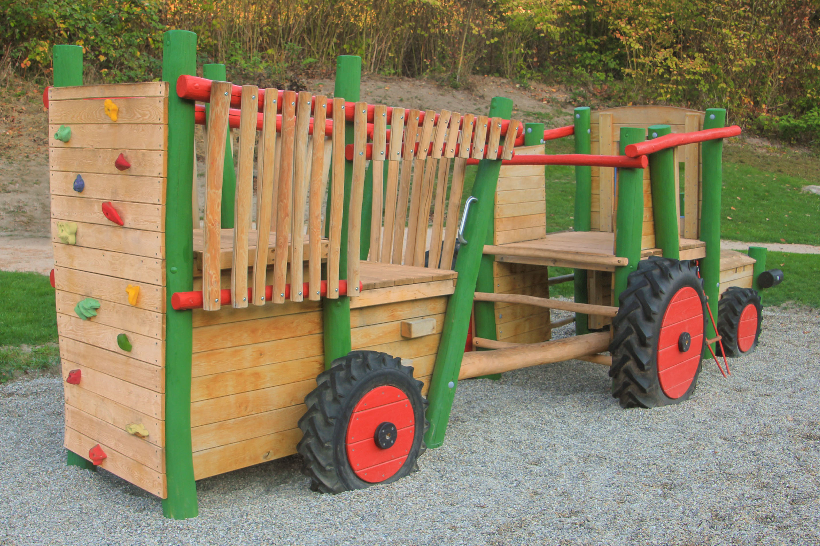 Spieltraktor Baden-Baden mit Anhänger Ansicht 4