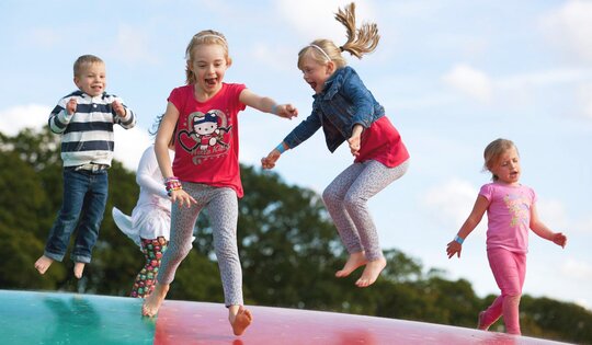 Luftkissen Trampolin 9
