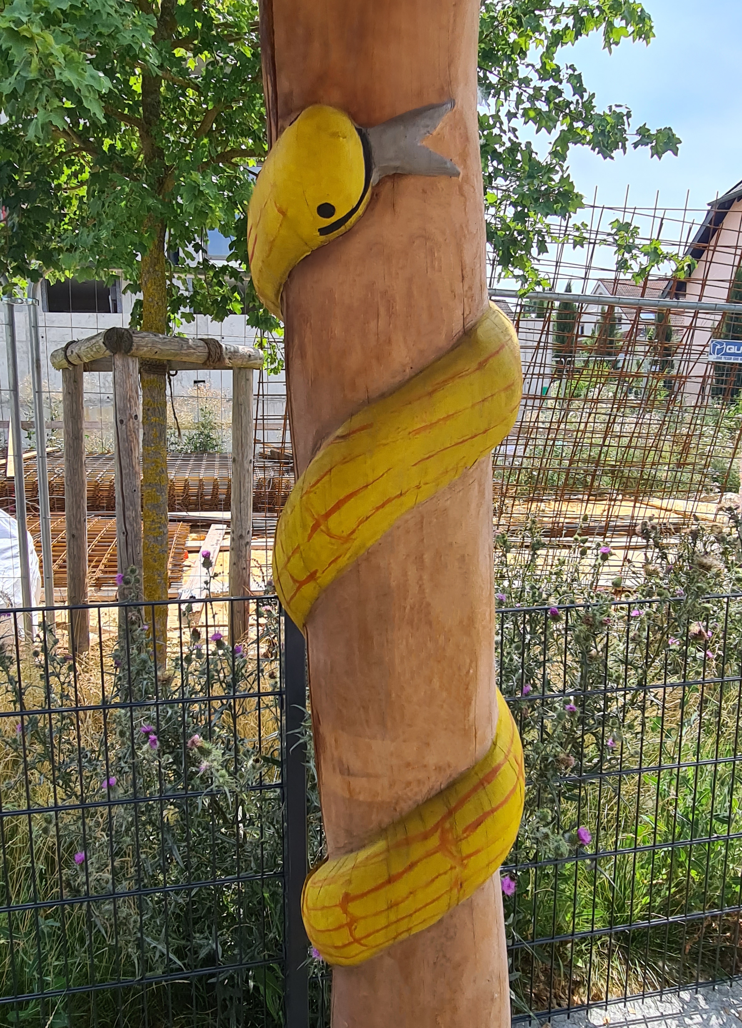 Sechseckhütte Rastplatz im Dschungel Ansicht 5