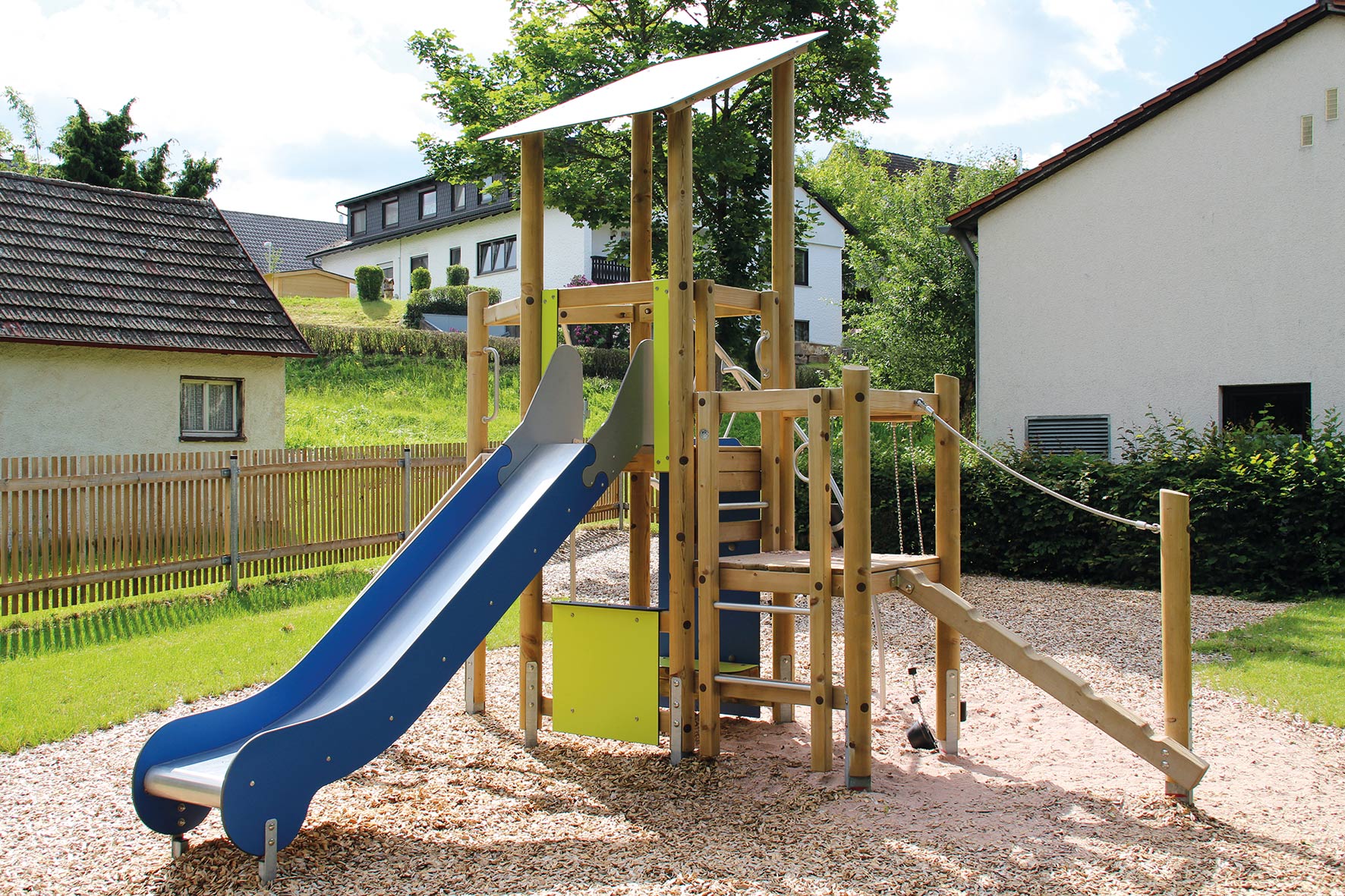 Spielturm Buba 5232 Ansicht 5
