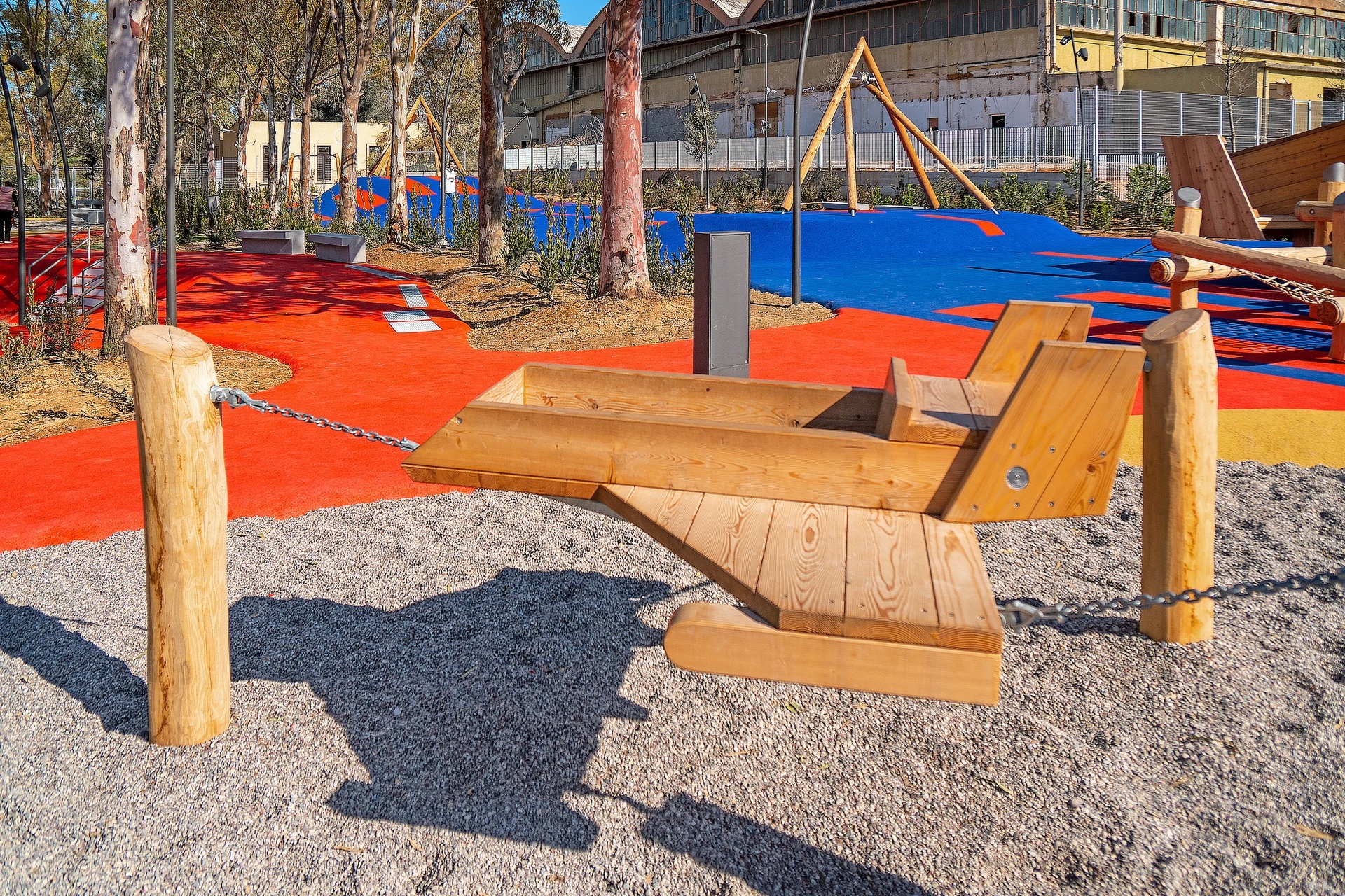 Kleiner Düsenflieger aus Lärche Ansicht 3
