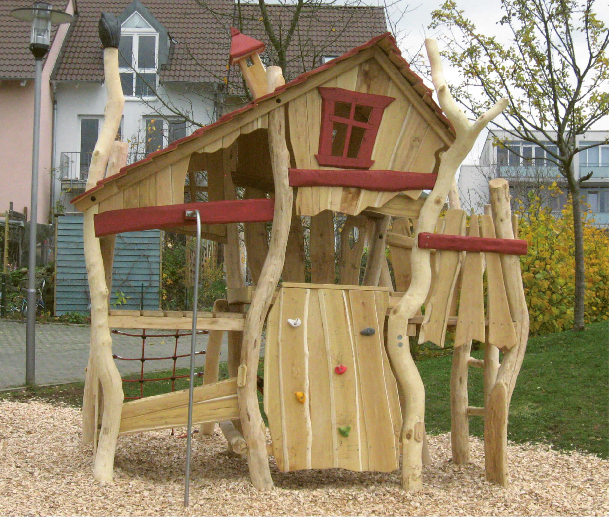 Spielhaus Feuerwehr Ansicht 3