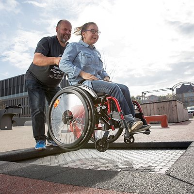 Eurotramp Rollstuhl-Bodentrampolin „Playground“
