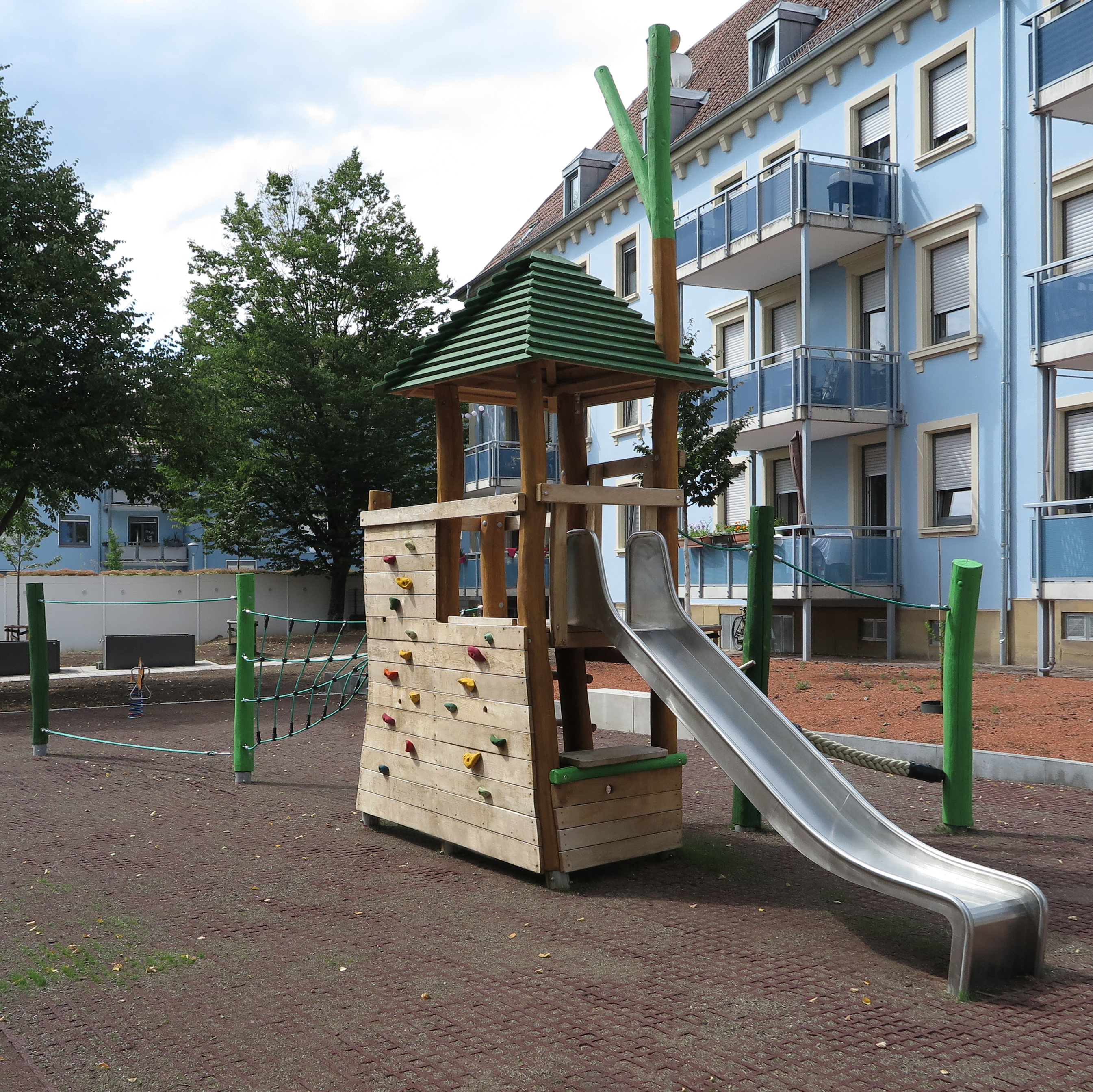 Spielanlage Ermsstraße Ansicht 4
