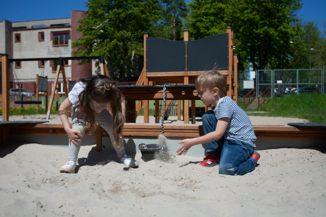Barrierefreie Sandkasten Ansicht 4