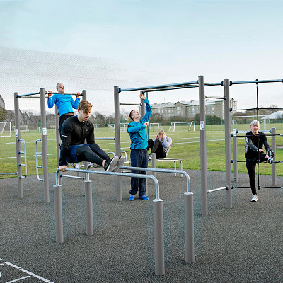 Kompan Outdoor-Fitness-Station „Pro 3“ Ansicht 2