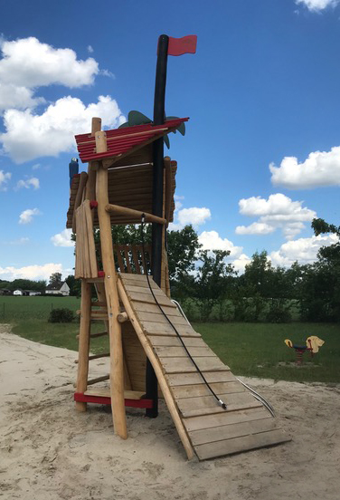 Abenteuerturm Pirat Ansicht 6